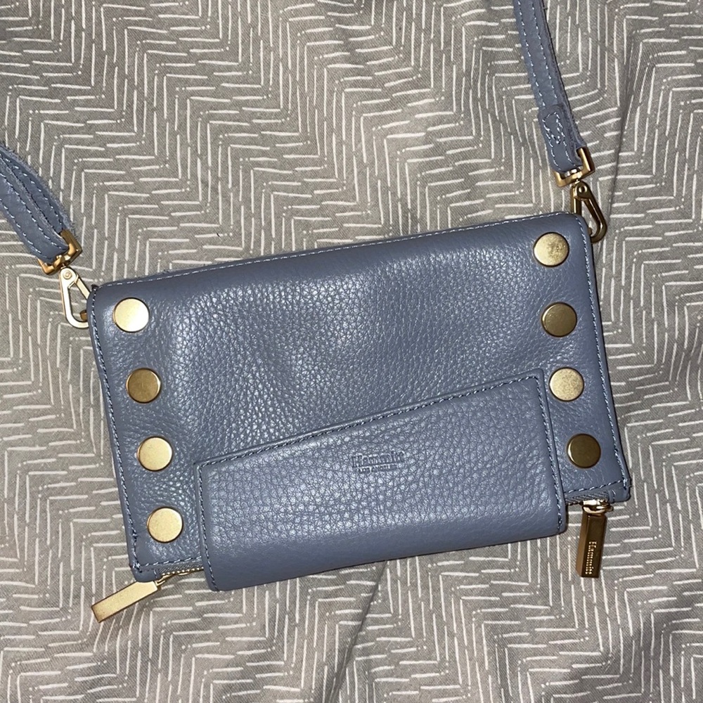 Crossbody purse